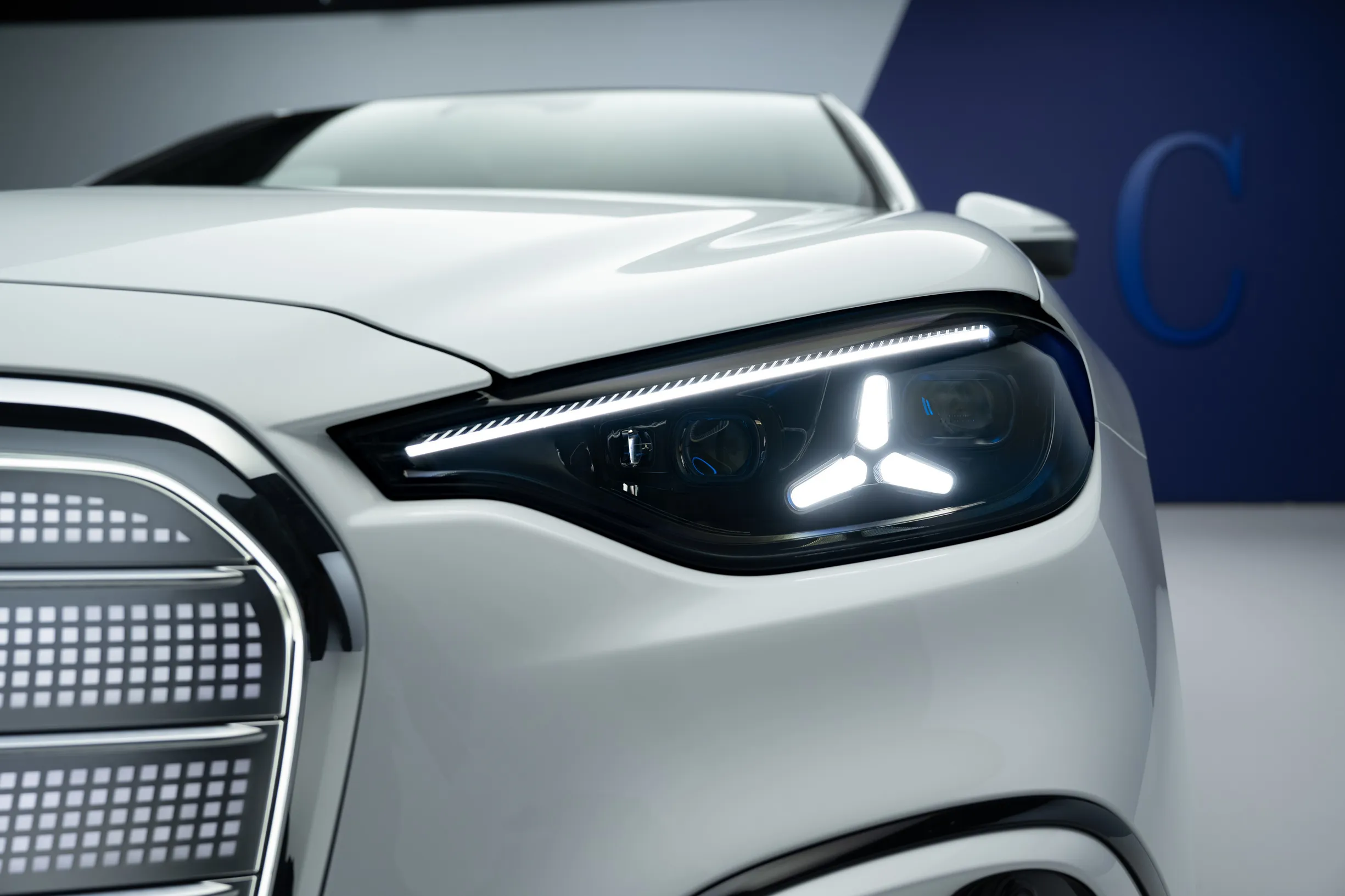 2027 Mercedes C-Class 